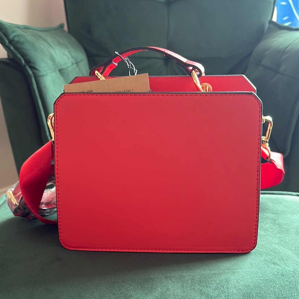 *RARE* Steve Madden Red Bevelyn Purse Lunar New Year Year of the Snake - Picture 3 of 15